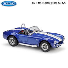 Load image into Gallery viewer, WELLY Diecast 1:24 Scale Classic Simulator Model Car Shelby Cobra 427 S-C Alloy Retro Car Metal Toy Car For Kids Gift Collection